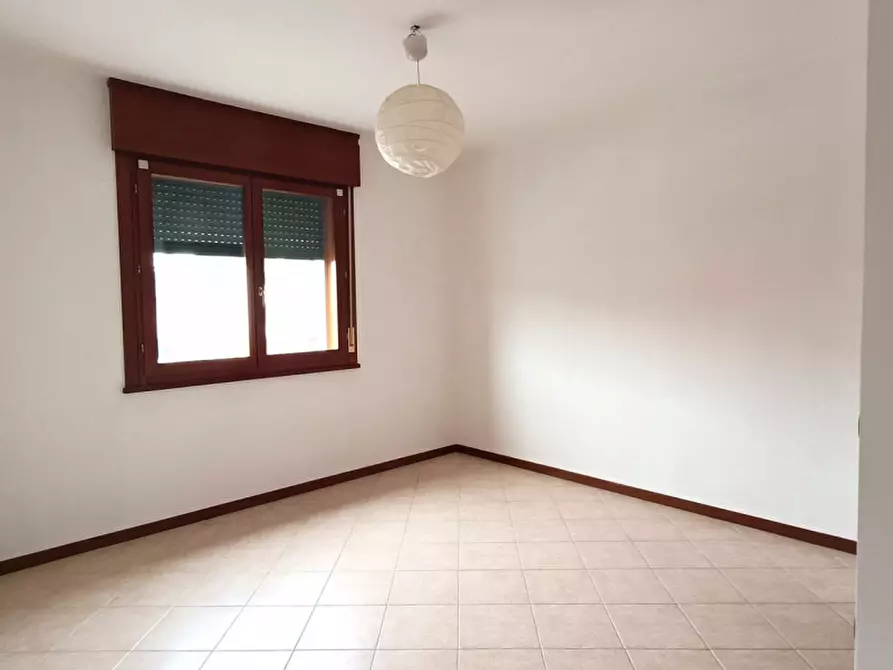 Immagine 4 di Appartamento in affitto  in Via Ancona a Torri Di Quartesolo