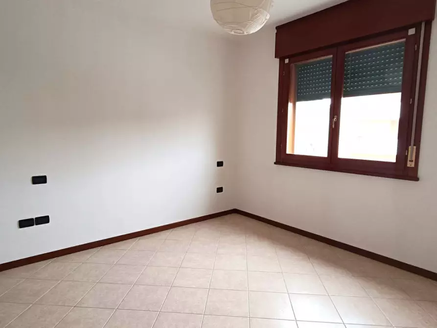 Immagine 5 di Appartamento in affitto  in Via Ancona a Torri Di Quartesolo