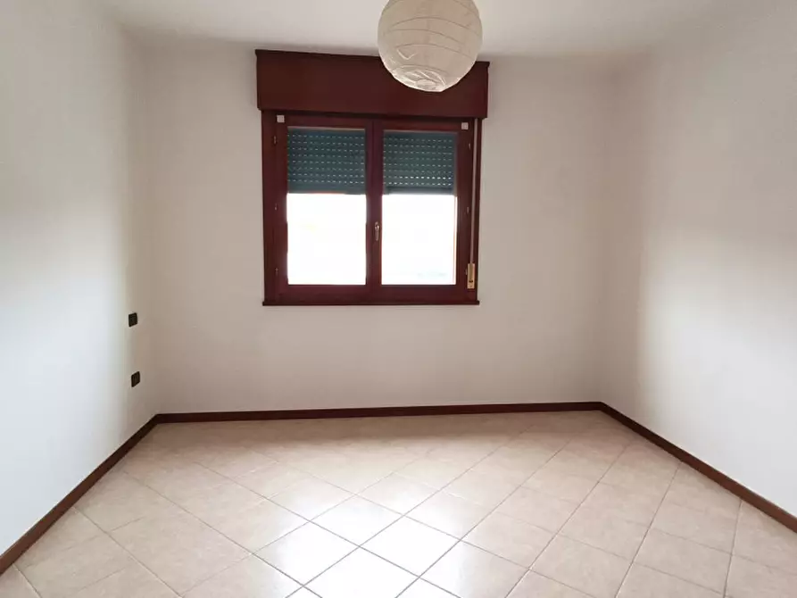 Immagine 6 di Appartamento in affitto  in Via Ancona a Torri Di Quartesolo