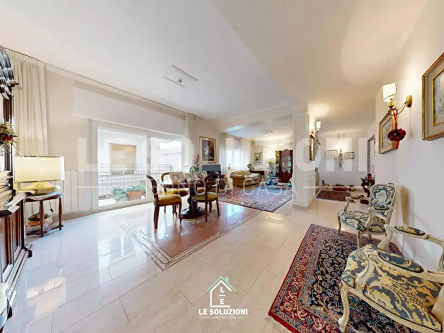 Immagine 7 di Appartamento in vendita  in Viale Dante Alighieri 24 a Castellana Grotte