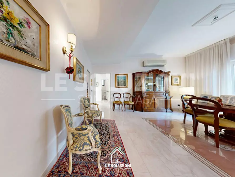 Immagine 8 di Appartamento in vendita  in Viale Dante Alighieri 24 a Castellana Grotte