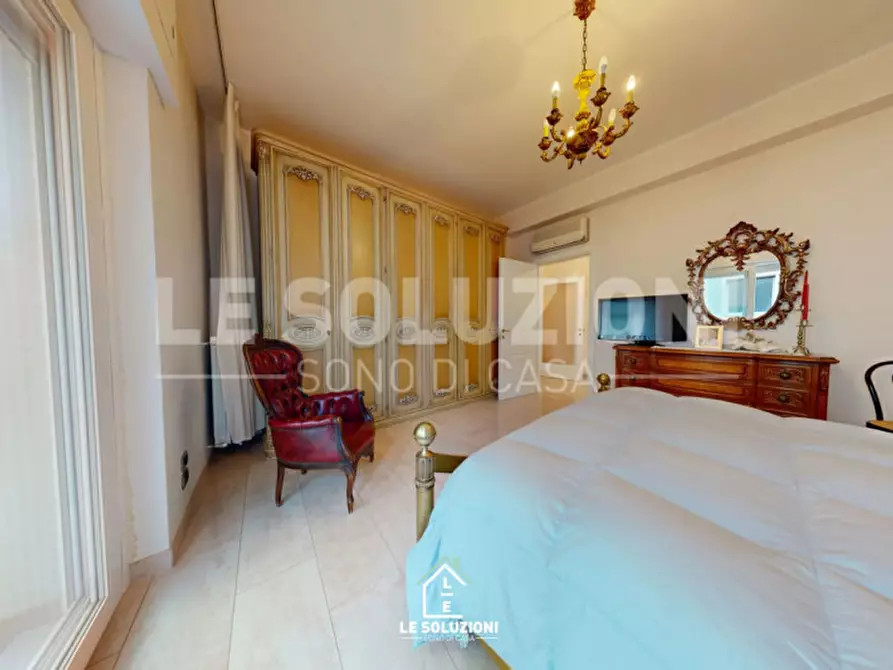 Immagine 15 di Appartamento in vendita  in Viale Dante Alighieri 24 a Castellana Grotte