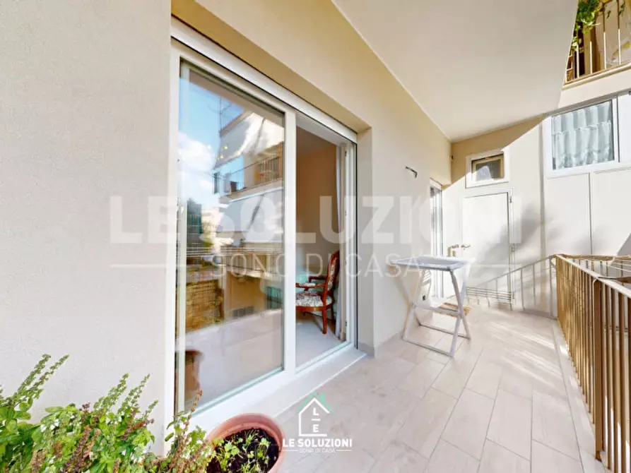 Immagine 20 di Appartamento in vendita  in Viale Dante Alighieri 24 a Castellana Grotte