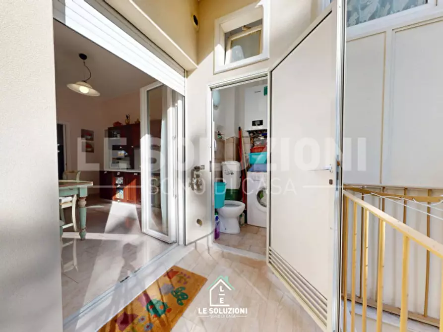 Immagine 21 di Appartamento in vendita  in Viale Dante Alighieri 24 a Castellana Grotte