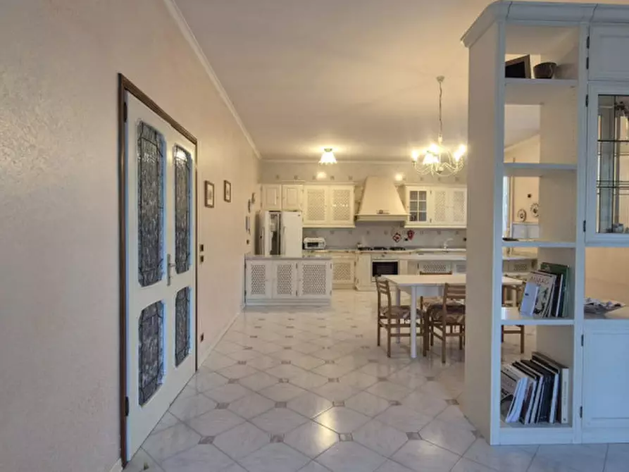 Immagine 7 di Casa bifamiliare in vendita  in VIA ALFIERI 35 a Novi Di Modena