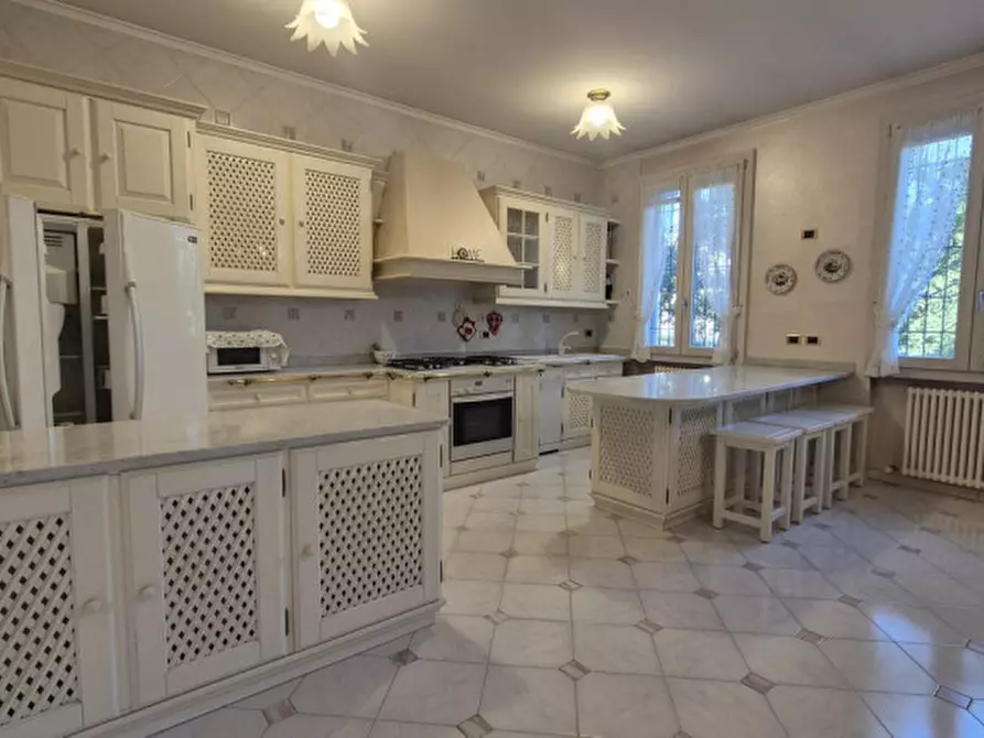 Immagine 7 di Casa bifamiliare in vendita  in VIA ALFIERI 35 a Novi Di Modena