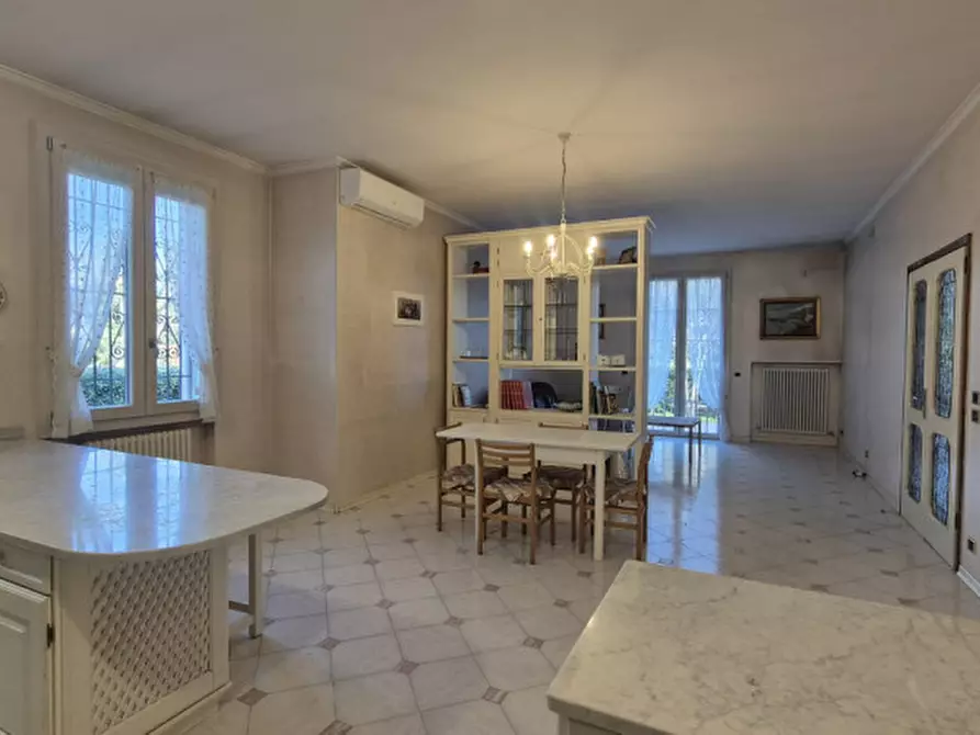 Immagine 10 di Casa bifamiliare in vendita  in VIA ALFIERI 35 a Novi Di Modena