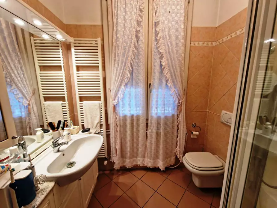 Immagine 16 di Casa bifamiliare in vendita  in VIA ALFIERI 35 a Novi Di Modena