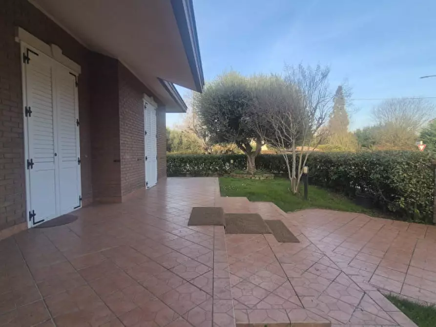 Immagine 17 di Casa bifamiliare in vendita  in VIA ALFIERI 35 a Novi Di Modena