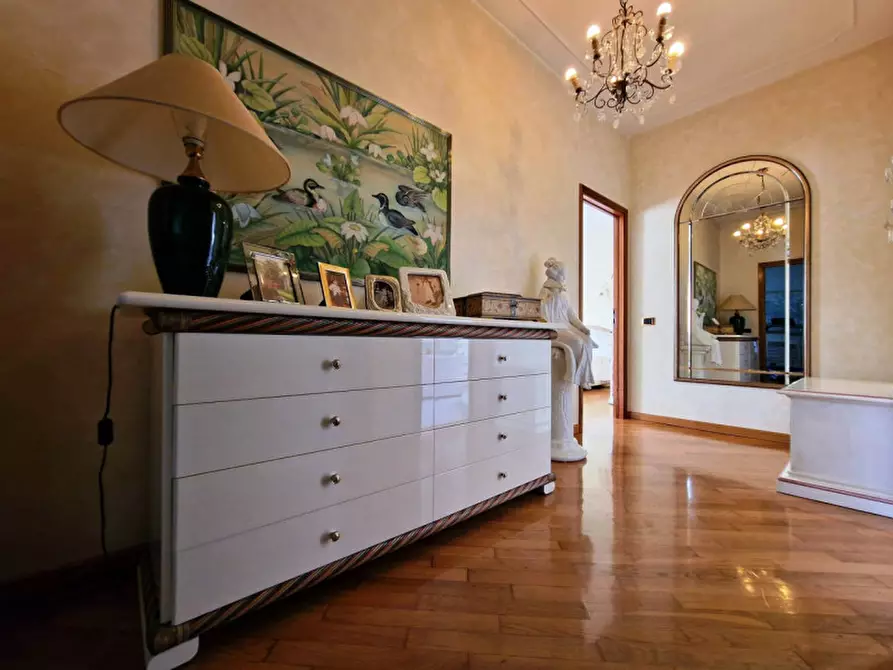 Immagine 21 di Casa bifamiliare in vendita  in VIA ALFIERI 35 a Novi Di Modena