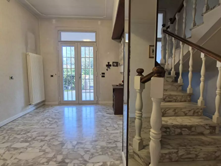 Immagine 21 di Casa bifamiliare in vendita  in VIA ALFIERI 35 a Novi Di Modena