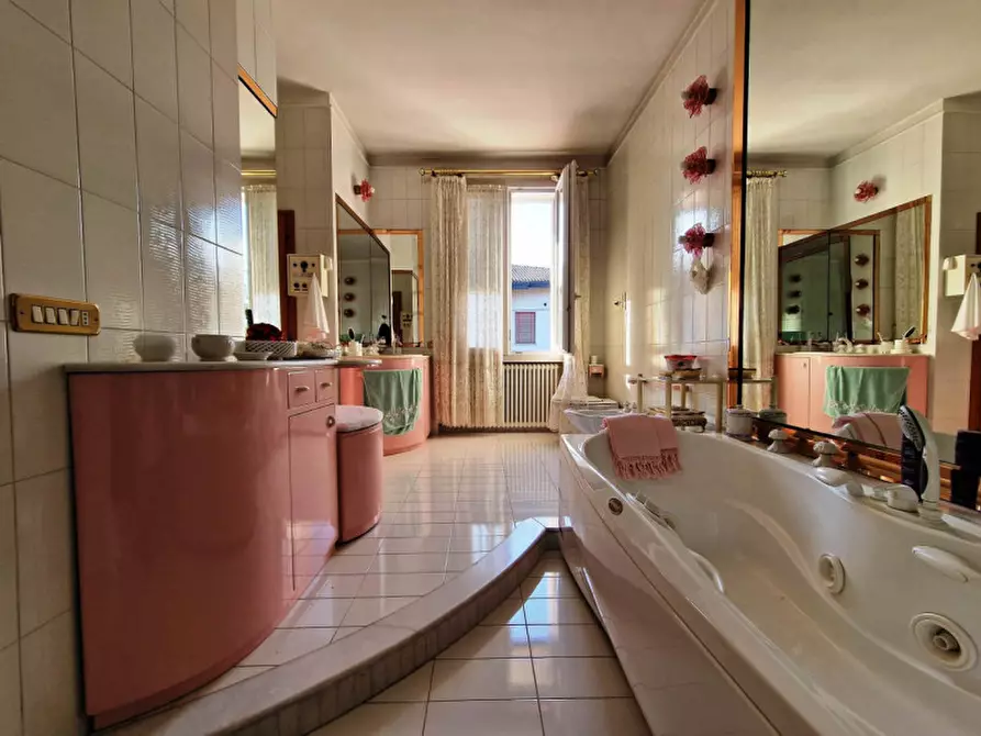 Immagine 27 di Casa bifamiliare in vendita  in VIA ALFIERI 35 a Novi Di Modena