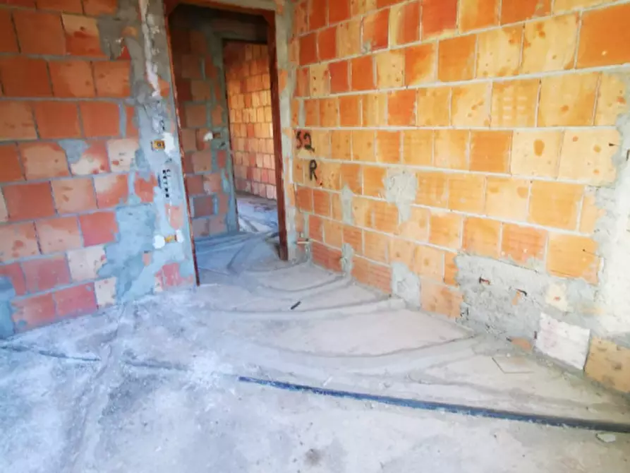 Immagine 30 di Palazzo in vendita  in Via Antonio Gramsci a Davoli