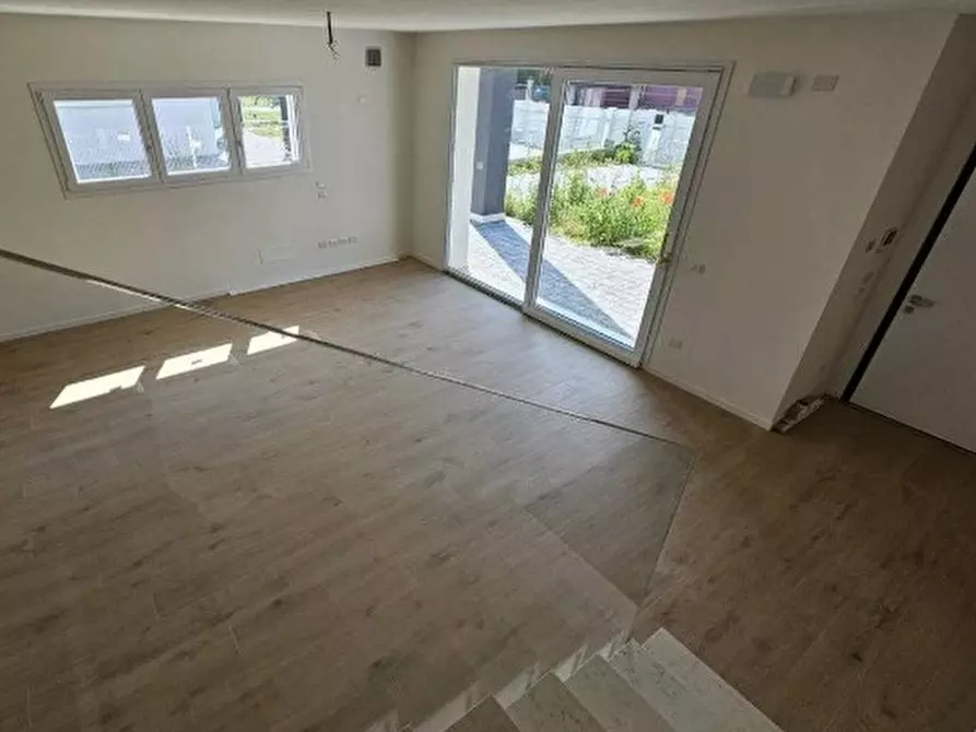 Immagine 3 di Casa bifamiliare in vendita  a Borgoricco