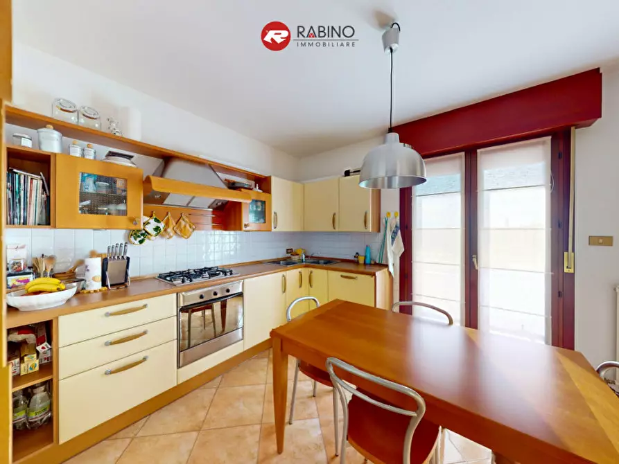 Immagine 4 di Appartamento in vendita  in Via Giacomo Leopardi n. 11 a Pasian Di Prato