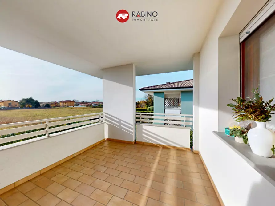 Immagine 9 di Appartamento in vendita  in Via Giacomo Leopardi n. 11 a Pasian Di Prato