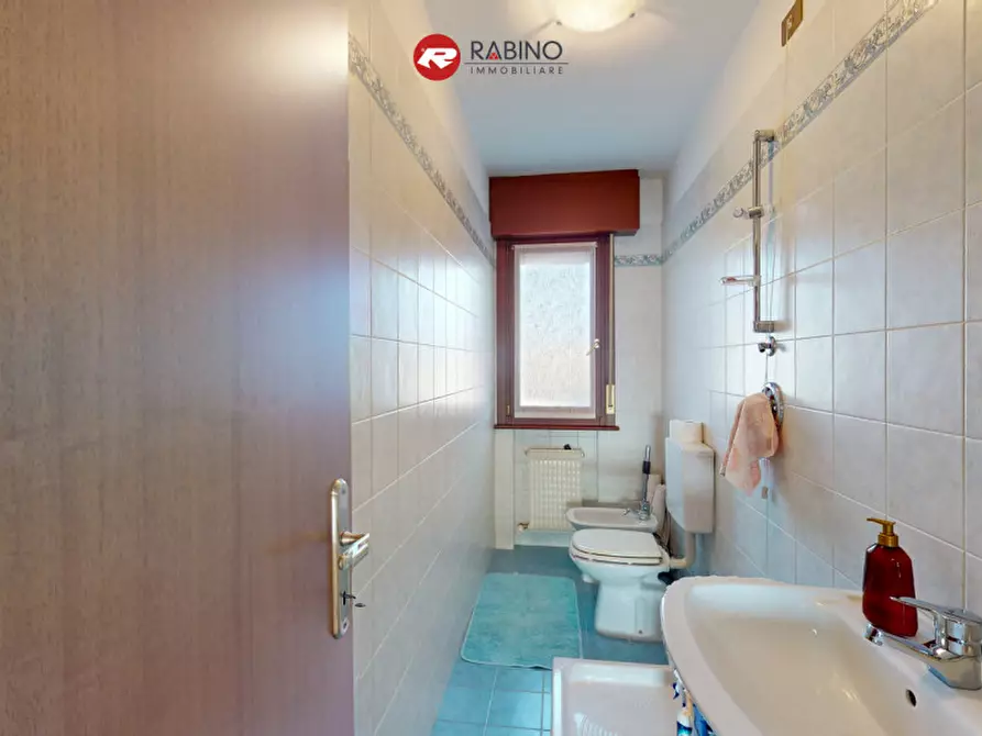 Immagine 10 di Appartamento in vendita  in Via Giacomo Leopardi n. 11 a Pasian Di Prato