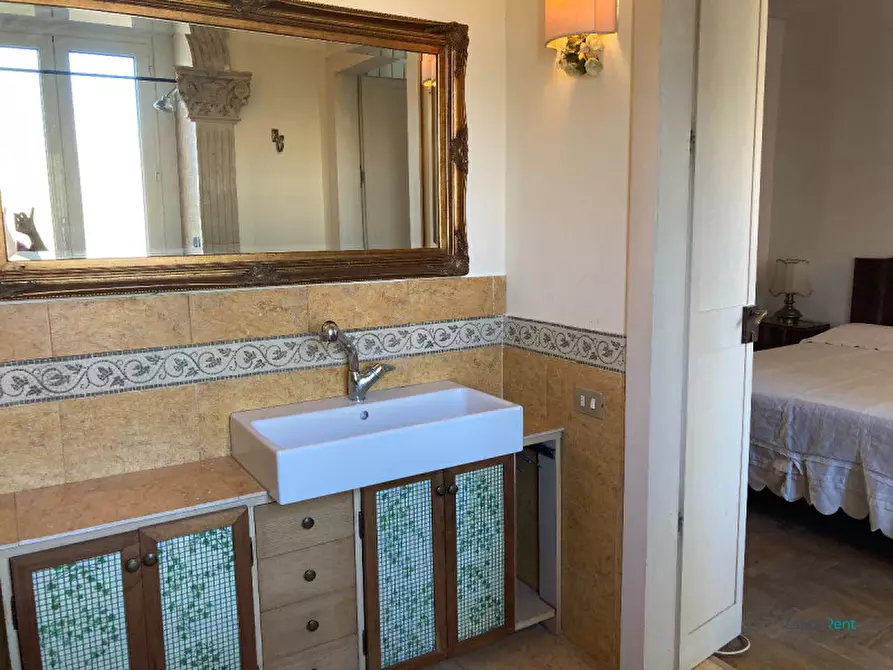 Immagine 21 di Appartamento in affitto  in Via Adolfo Consolini a Roma