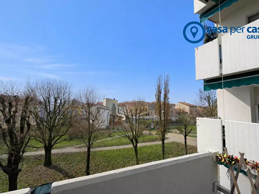 Immagine 13 di Appartamento in vendita  in Via Cristoforo Colombo a Ostiglia