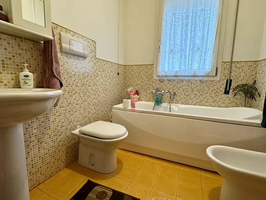Immagine 9 di Appartamento in vendita  in via vecellio a San Giorgio Delle Pertiche
