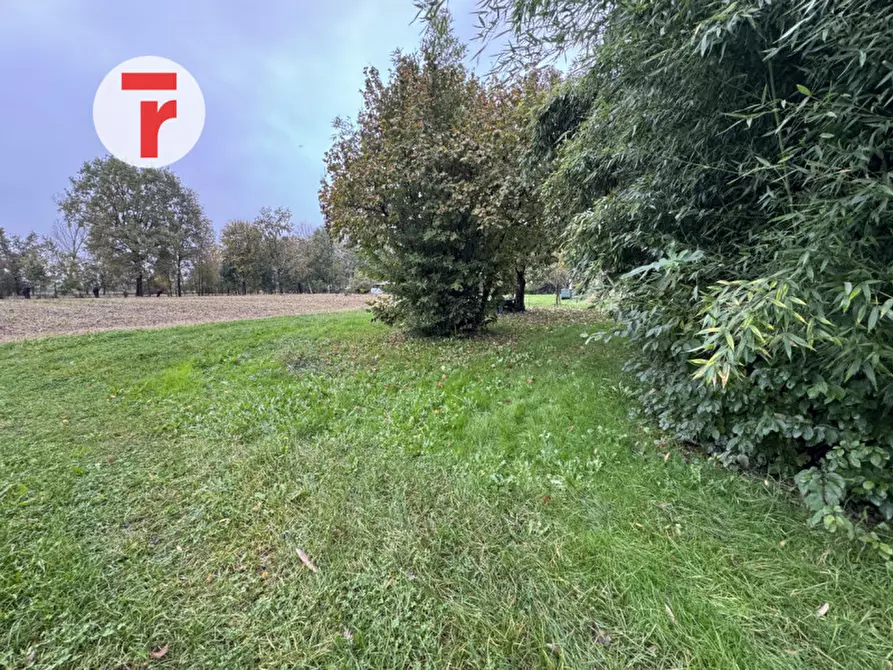 Immagine 4 di Rustico / casale in vendita  in via boschi a Resana