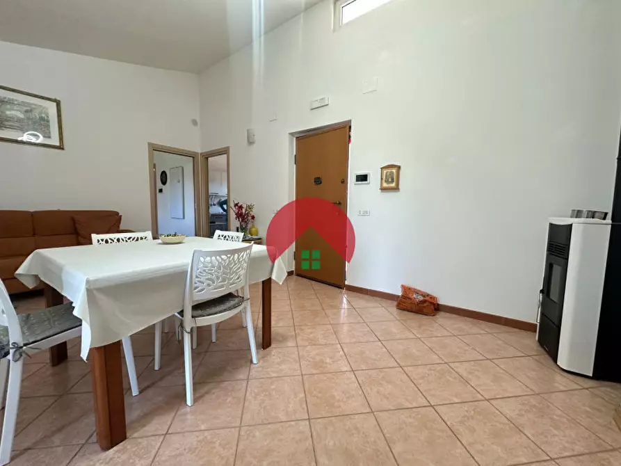 Immagine 5 di Villa in vendita  in contrada guirro a Matera