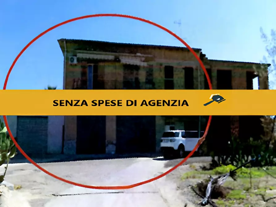 Immagine 2 di Appartamento in vendita  in C.da Mariano a Riesi