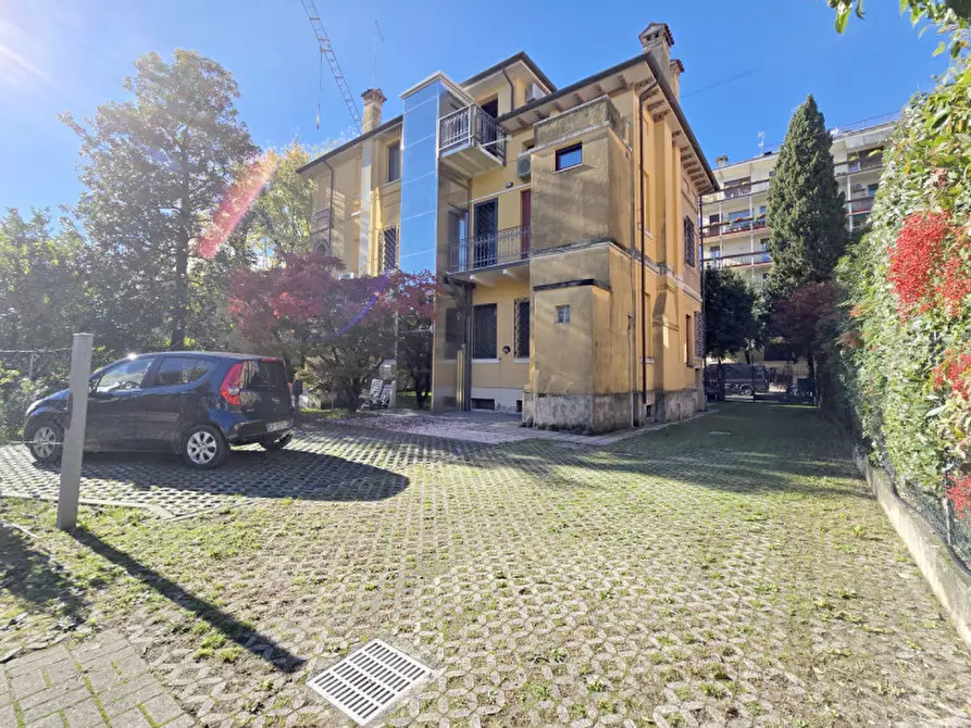 Immagine 26 di Appartamento in affitto  in Via Finzi a Treviso