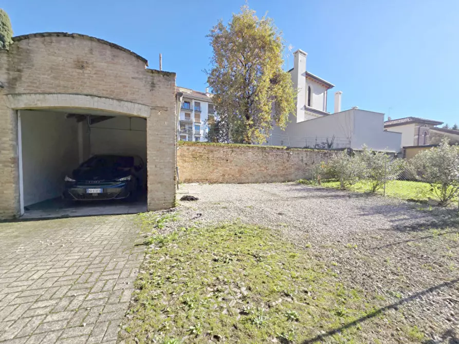 Immagine 27 di Appartamento in affitto  in Via Finzi a Treviso