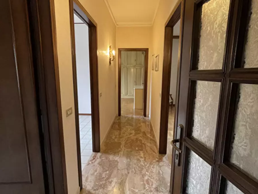 Immagine 14 di Appartamento in vendita  a Suzzara