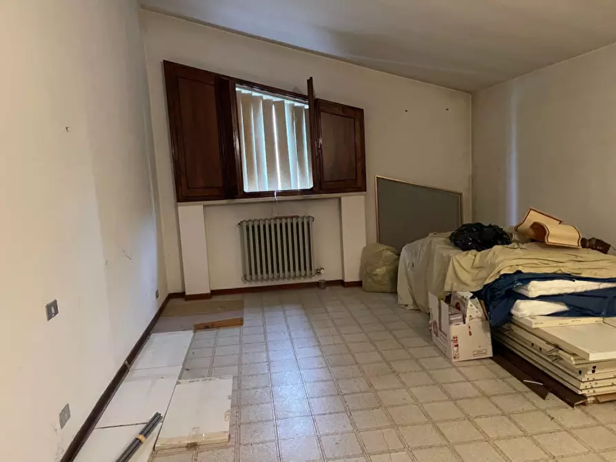 Immagine 36 di Appartamento in vendita  a Suzzara