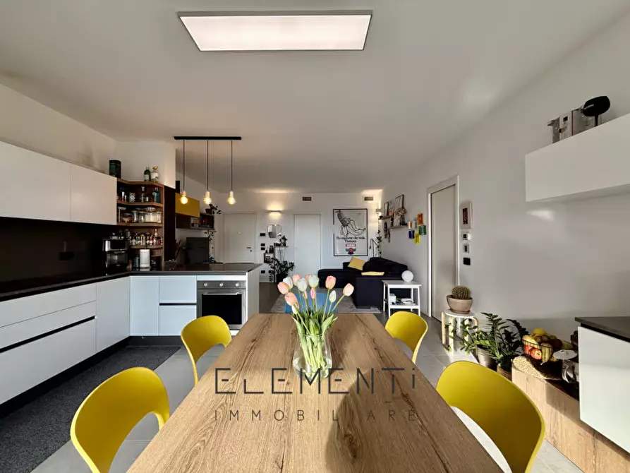 Immagine 8 di Appartamento in vendita  in Via Pietro Mascagni a San Giovanni Lupatoto