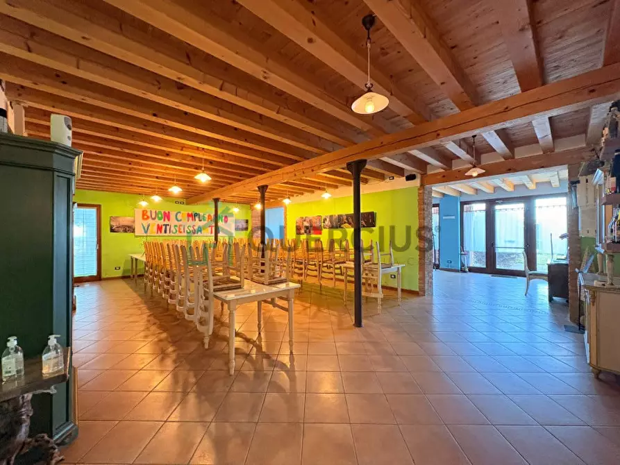 Immagine 7 di Agriturismo in vendita  in Via Pozze a Oppeano