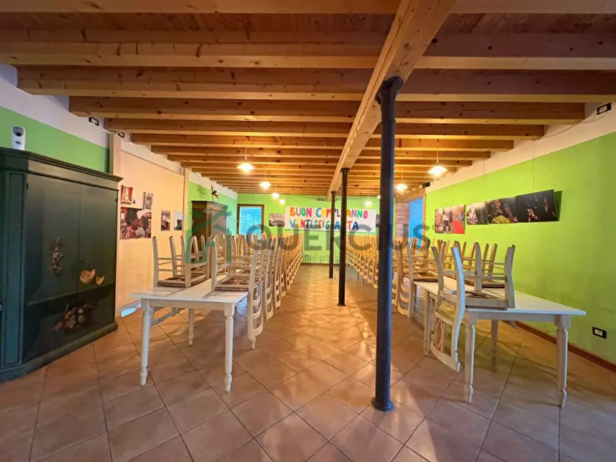 Immagine 8 di Agriturismo in vendita  in Via Pozze a Oppeano