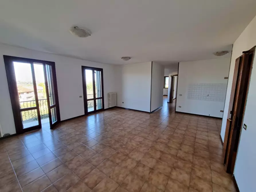 Immagine 1 di Appartamento in vendita  in via alcide de gasperi a Albettone