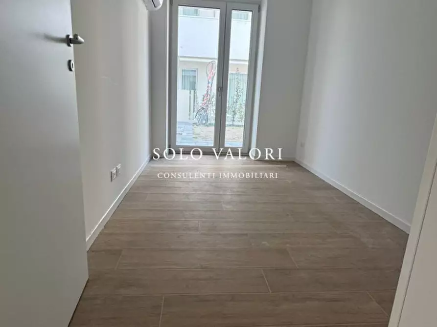 Immagine 10 di Appartamento in vendita  in Piazza Tommaso Nember a Jesolo