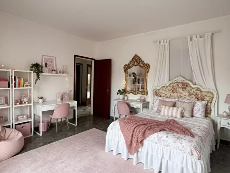 Immagine 4 di Appartamento in vendita  in VIALE ORTIGARA a Vicenza