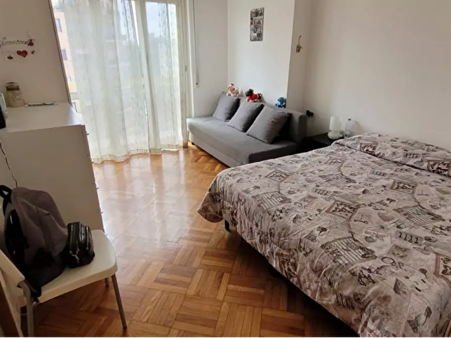 Immagine 1 di Appartamento in affitto  in Via Edoardo Bassini a Milano