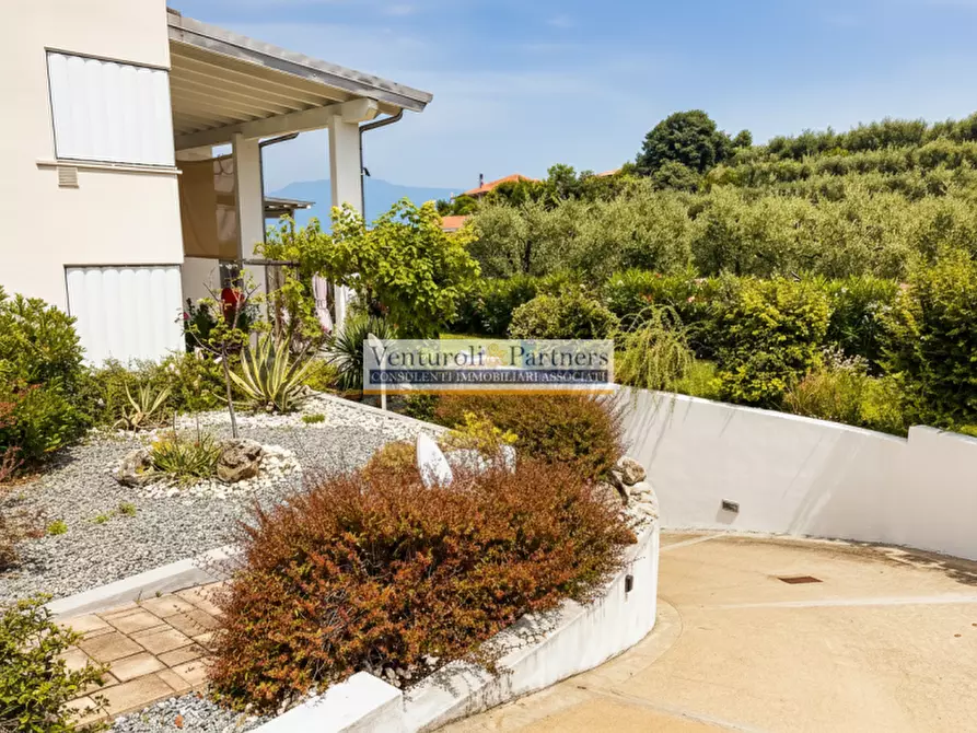 Immagine 29 di Villetta a schiera in vendita  in Via San Francesco a Manerba Del Garda