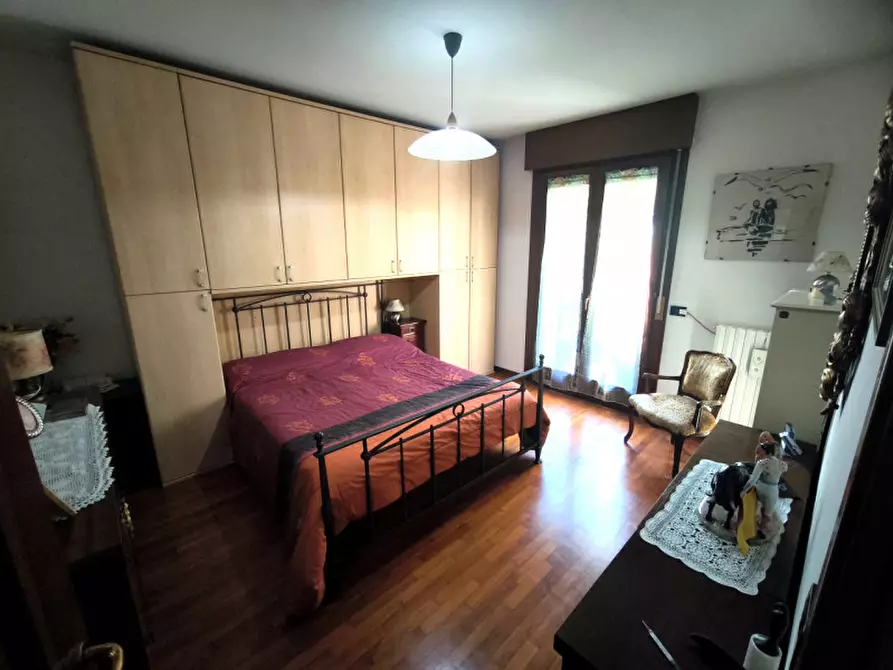 Immagine 5 di Appartamento in vendita  in Via Kennedy a Casalserugo