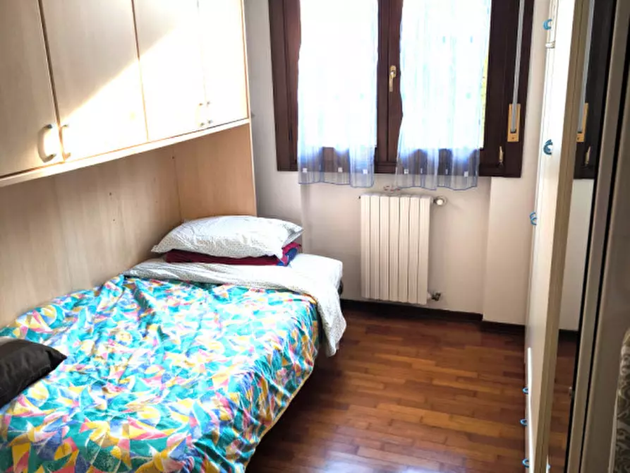 Immagine 8 di Appartamento in vendita  in Via Kennedy a Casalserugo