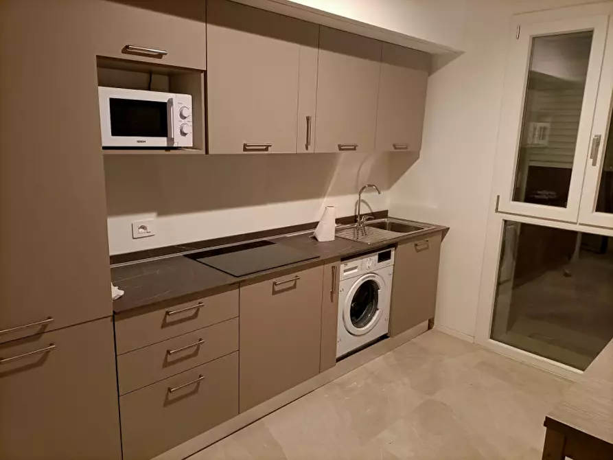 Immagine 3 di Appartamento in affitto  in Viale Riccardo e Pietro Barilla, 28 a Parma