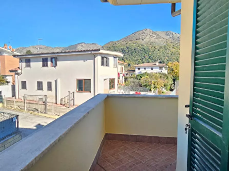 Immagine 13 di Villetta a schiera in vendita  in Via Eugenio Rovella a Cave