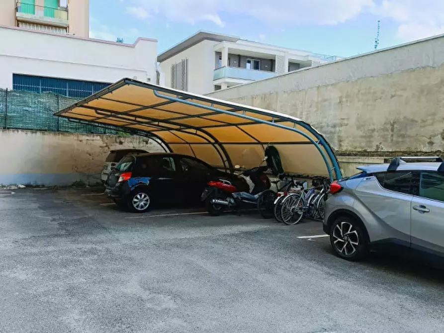 Immagine 5 di Posto auto in vendita  in Via Vittorio Alfieri, 103 a Sesto Fiorentino