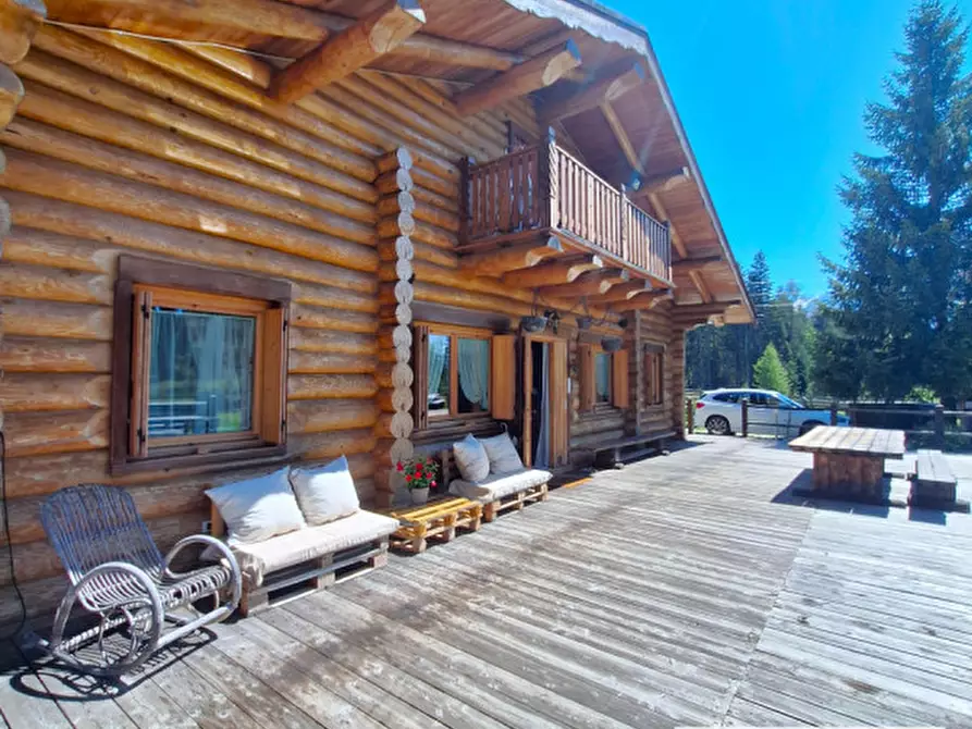 Immagine 2 di Villa in vendita  a Auronzo Di Cadore