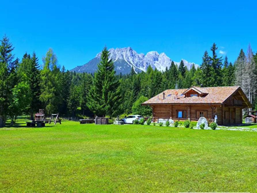 Immagine 6 di Villa in vendita  a Auronzo Di Cadore