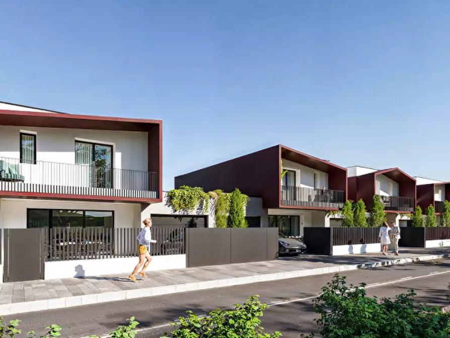 Immagine 5 di Villetta a schiera in vendita  a Caldogno