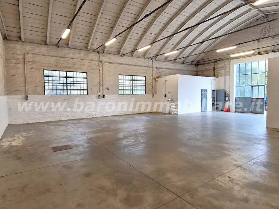 Immagine 3 di Magazzino in affitto  in Via Balzani a Zola Predosa