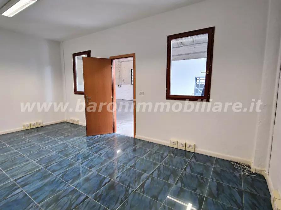 Immagine 6 di Magazzino in affitto  in Via Balzani a Zola Predosa