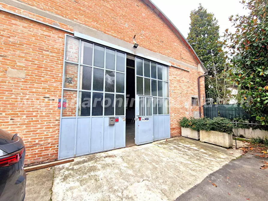 Immagine 11 di Magazzino in affitto  in Via Balzani a Zola Predosa